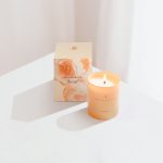 Vela aromaterapia floral Cristina Galmiche Peonía Bodegón2