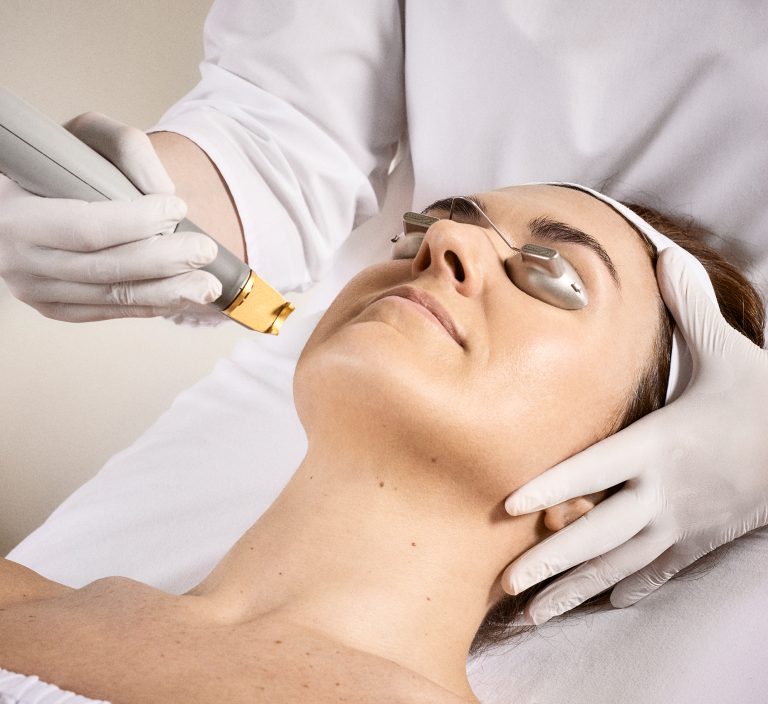 Descubre los tratamientos Cristina Galmiche Láser Génesis y Titán.